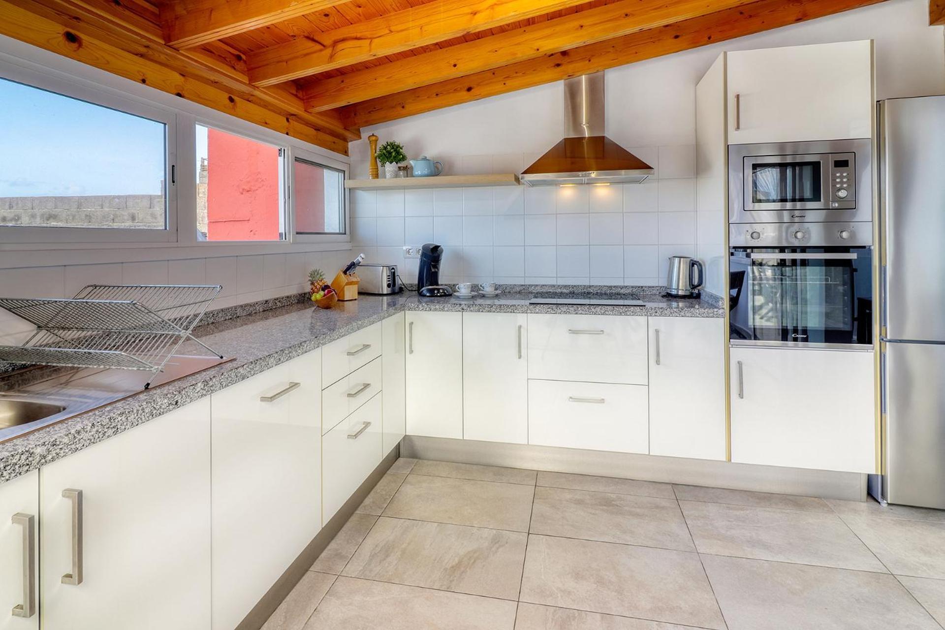 Big Terraced House, 100M To The Beach, With Bbq And Sea View Guincho  외부 사진